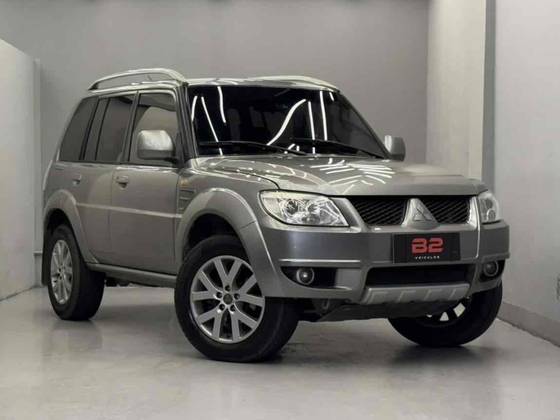 MITSUBISHI PAJERO TR4 2.0 4X2 16V 140CV FLEX 4P AUTOMÁTICO